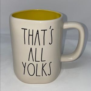 “THAT'S‎ ALL YOLKS" Mug